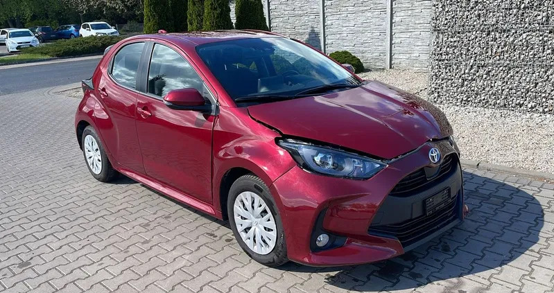 wielkopolskie Toyota Yaris cena 47500 przebieg: 89063, rok produkcji 2020 z Rakoniewice